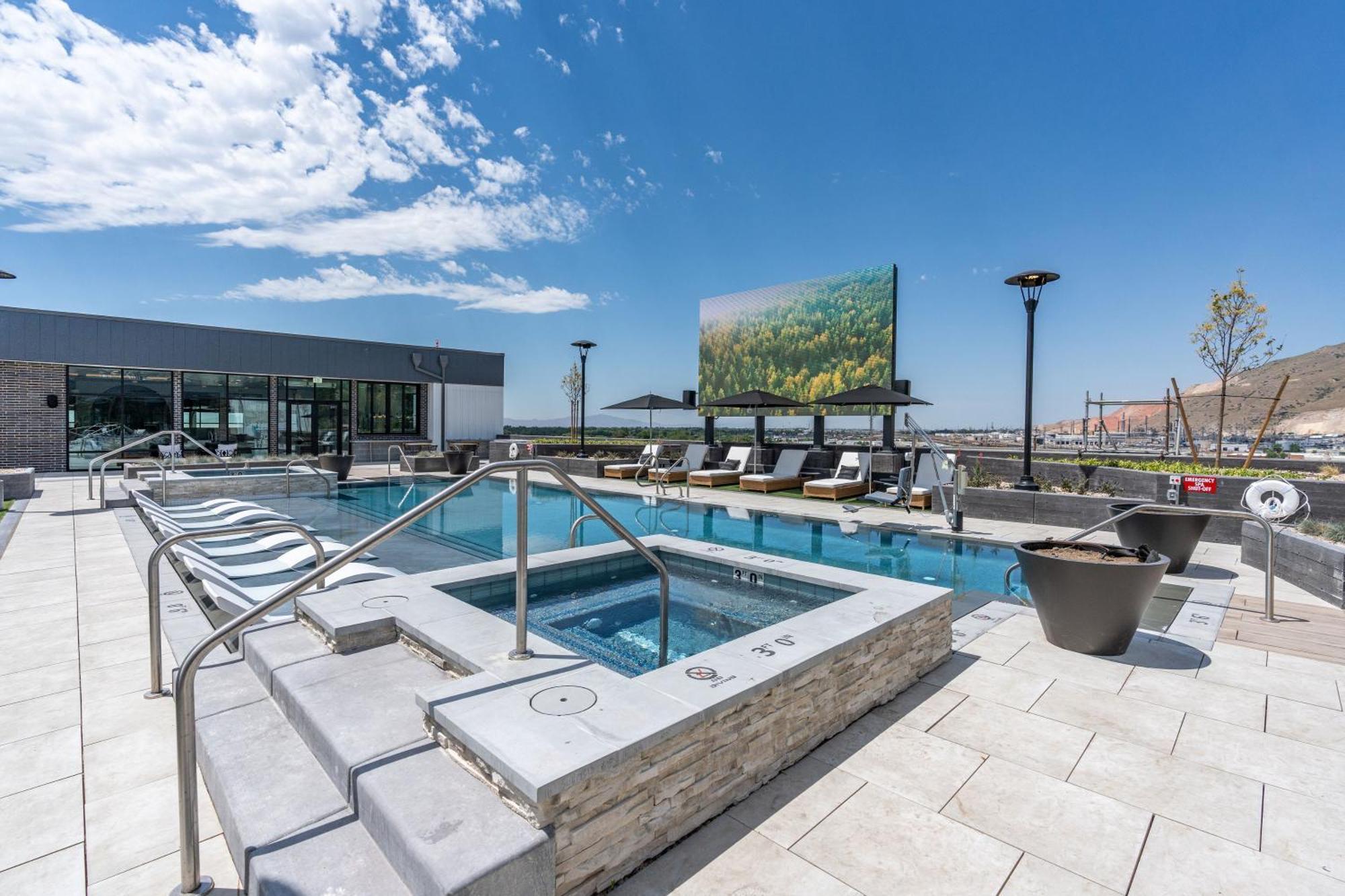 Апартаменты Outstanding Amenities-New Complex- Downtown Luxury Солт-Лейк-Сити Экстерьер фото